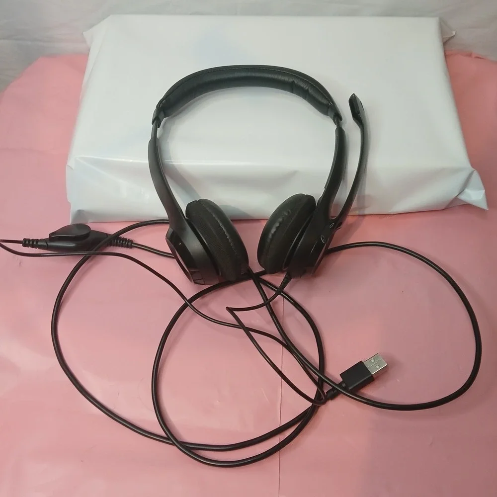 Logitech Headphones Phone Answering‎ USB for Computer 6ft Cord